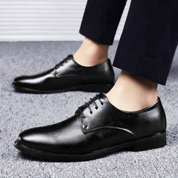 Mens Shoes Brand Loafers outdoor autumn Men PU Leather Moccasins fashion Light Breathable Lace Up Boat Shoes Driving Shoes
Mens Shoes Brand Loafers outdoor autumn Men PU Leather Moccasins fashion Light Breathable Lace Up Boat Shoes Driving Shoes