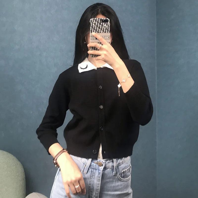 Women Cardigan Rhinestones Diamonds Beading Sweater Coat Moon Patchwork Crop Top Button Shrug Runway Knitted Outwear Office Lady
Women Cardigan Rhinestones Diamonds Beading Sweater Coat Moon Patchwork Crop Top Button Shrug Runway Knitted Outwear Office Lady
