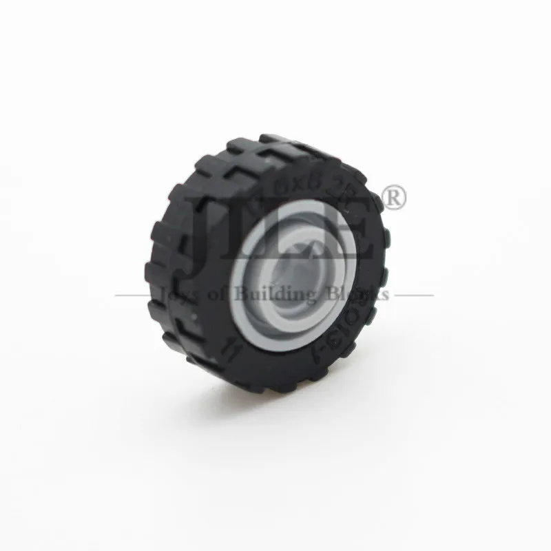 Колесо 11 мм D. X 8 мм с центральным желобом, шина 17,5 мм D. X 6 мм с мелкими ступеньками, DIY строительные блоки, совместим с автомобилем
Колесо 11 мм D. X 8 мм с центральным желобом, шина 17,5 мм D. X 6 мм с мелкими ступеньками, DIY строительные блоки, совместим с автомобилем
