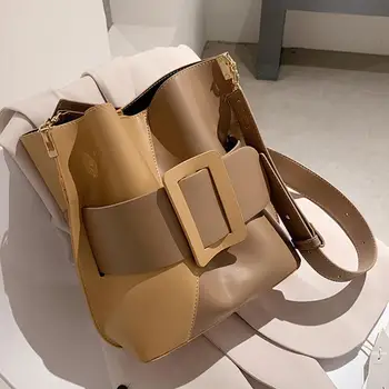 Contrast color Bucket bag 2020 Fashion New High quality PU Leather Women's Designer Handbag High capacity Shoulder Messenger Bag
Contrast color Bucket bag 2020 Fashion New High quality PU Leather Women's Designer Handbag High capacity Shoulder Messenger Bag