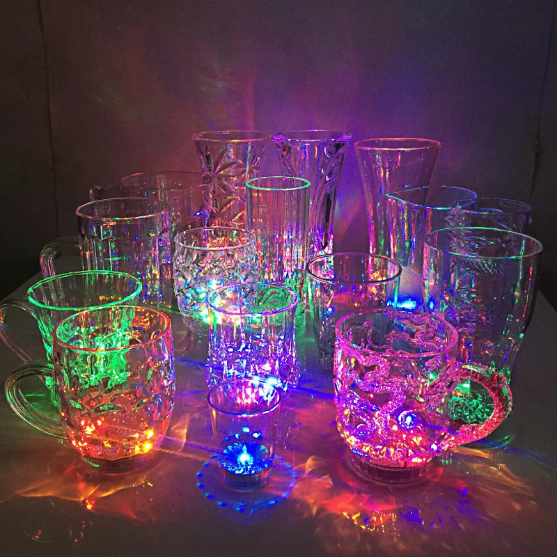 Inductive Beer Cup Wine Glass Rainbow Color LED Shiny Pineapple Glasses Rainbow Color Flashing Light Glow Mugs for Holiday Party
Inductive Beer Cup Wine Glass Rainbow Color LED Shiny Pineapple Glasses Rainbow Color Flashing Light Glow Mugs for Holiday Party