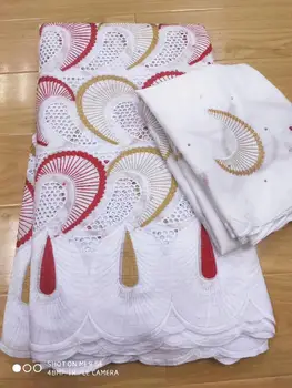 7 yards swiss dry lace in switzerland dubai fabric hot selling tissu african cotton swiss voile lace fabrics high quality lace 
7 yards swiss dry lace in switzerland dubai fabric hot selling tissu african cotton swiss voile lace fabrics high quality lace