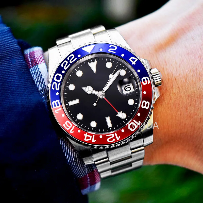 GMT Wristwatch Master II Rolexable Watch Men Batman 116710 Automatic Mechanical Movement 40mm Watches Sapphire Ceramic Bezel 
GMT Wristwatch Master II Rolexable Watch Men Batman 116710 Automatic Mechanical Movement 40mm Watches Sapphire Ceramic Bezel