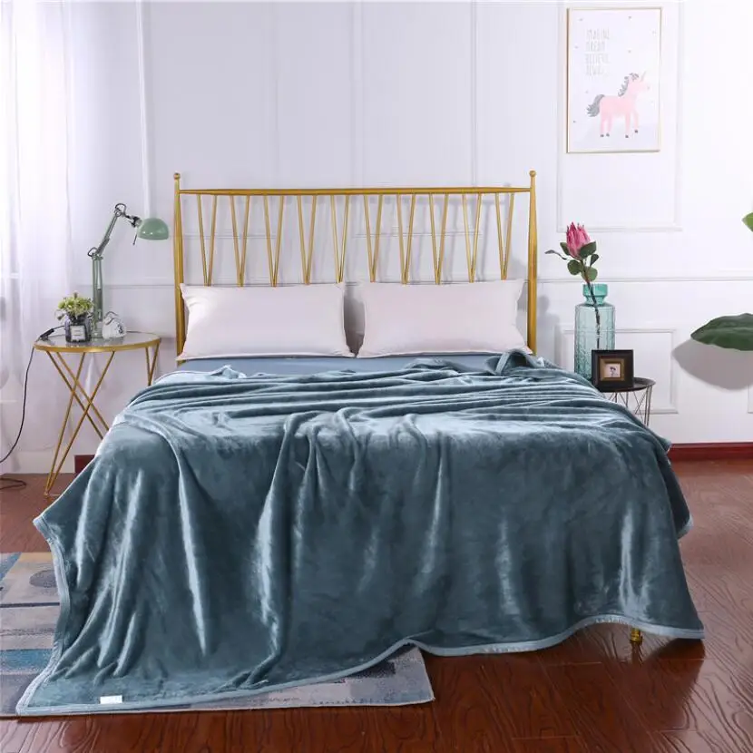 2019 New Super Soft Coral Fleece Throw Blanket Korean Home Winter Thick Weighted Mink Blankets for Bed Sofa Cover Deken M004 
2019 New Super Soft Coral Fleece Throw Blanket Korean Home Winter Thick Weighted Mink Blankets for Bed Sofa Cover Deken M004