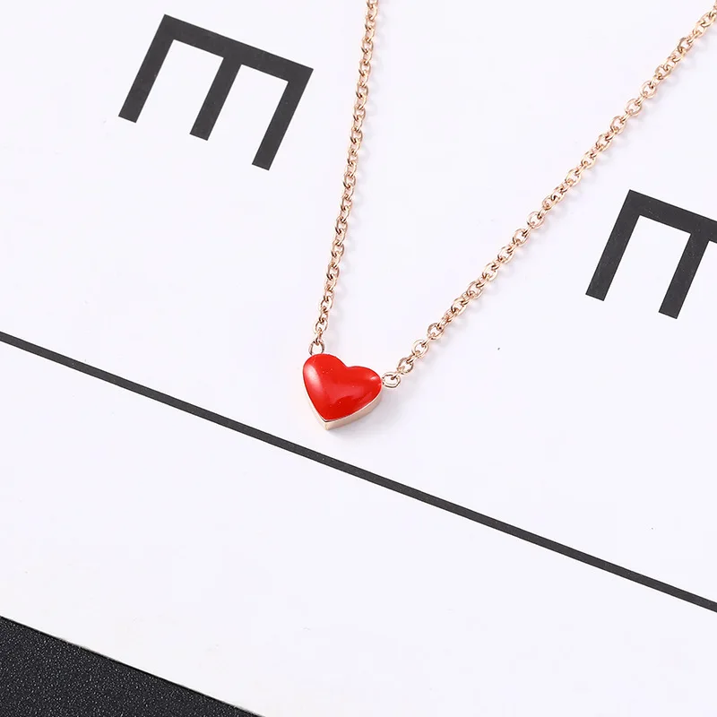 Steel Necklace girl red heart heart heart heart not fade color clavicle chain summer heart-shaped simple Pendant
Steel Necklace girl red heart heart heart heart not fade color clavicle chain summer heart-shaped simple Pendant