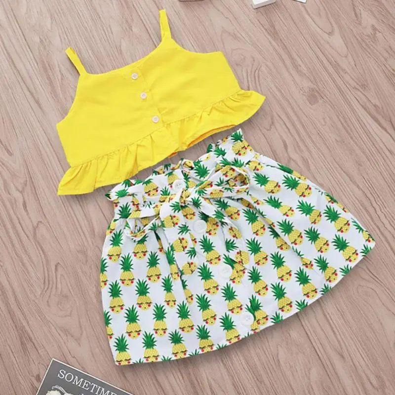 2pcs Children Girl Clothes Set Summer Strap European and American Style of Polyester Cute Pineapple Print Tops Skirt
2pcs Children Girl Clothes Set Summer Strap European and American Style of Polyester Cute Pineapple Print Tops Skirt