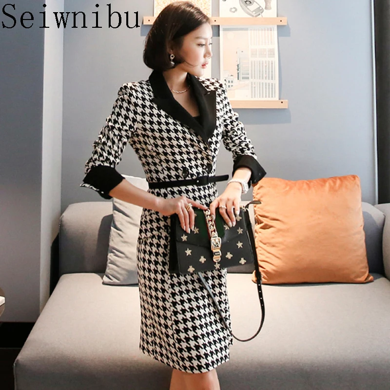 New Fashion Notched Lapels Autumn Blazer Coat Women Buttons Pockets Loose houndstooth Blazer Women Casual Oversize Trench
New Fashion Notched Lapels Autumn Blazer Coat Women Buttons Pockets Loose houndstooth Blazer Women Casual Oversize Trench