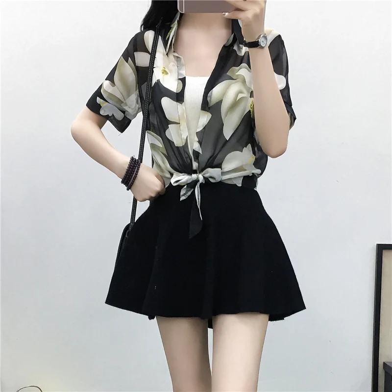 New 2023 Summer Flower Print Chiffon Jacket Women Short Sleeve Loose Thin Coat Lady Tops Female Clothes Femme Y957
New 2023 Summer Flower Print Chiffon Jacket Women Short Sleeve Loose Thin Coat Lady Tops Female Clothes Femme Y957
