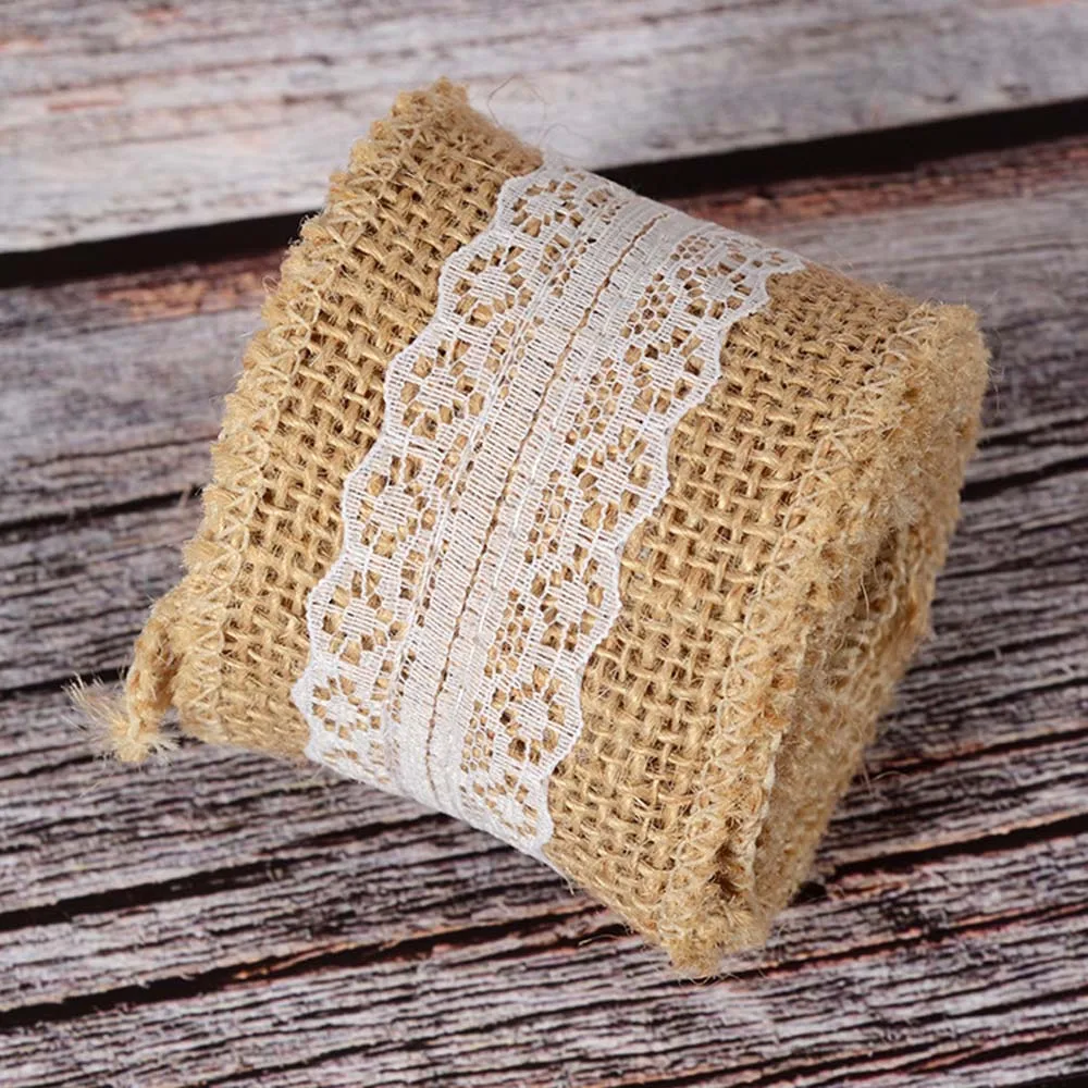 Light brown bottom White Lace natural jute Ribbon 5cm-1 roll (about 2 meters per roll)
Light brown bottom White Lace natural jute Ribbon 5cm-1 roll (about 2 meters per roll)