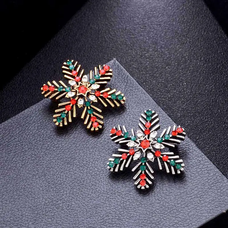 

Lady Fashion Winter Brooch Sparkling Crystal Rhinestones Large Snowflake Brooch Pins Jewelry Brooches Women Christmas Gift