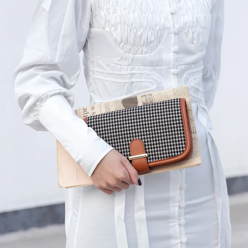 Leather Houndstooth Square Day Clutches Bags Multi-card Bit Flap Messenger Bag Korean Fashion Casual Small Size Women Handbag
Leather Houndstooth Square Day Clutches Bags Multi-card Bit Flap Messenger Bag Korean Fashion Casual Small Size Women Handbag