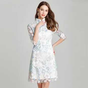 Women Spring Autumn 2020 New Style Elegant Retro Chinese Style Stand Collar Cheongsam Dress Slim Embroidery Mini Dress Big Size
Women Spring Autumn 2020 New Style Elegant Retro Chinese Style Stand Collar Cheongsam Dress Slim Embroidery Mini Dress Big Size