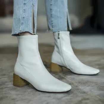Genuine Leather Female Chelsea Short Boots Elegant Women square Toe Ankle Boots Warm Office Party Basic Shoes Woman
Genuine Leather Female Chelsea Short Boots Elegant Women square Toe Ankle Boots Warm Office Party Basic Shoes Woman
