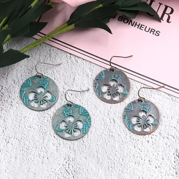 Geometric Vintage Hollow Flower Dangle Earrings for Women Bohemia Ethnic Earrings Jewelry Women Accessories Hot Sale Girl Gifts
Geometric Vintage Hollow Flower Dangle Earrings for Women Bohemia Ethnic Earrings Jewelry Women Accessories Hot Sale Girl Gifts
