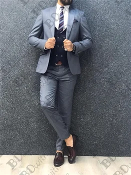 Grey Peak Lapel One Button Men Suits 3 Pcs Suits for Men Prom Tuxedo Slim Fit Groom Wedding Suits For Men Custom Blazer
Grey Peak Lapel One Button Men Suits 3 Pcs Suits for Men Prom Tuxedo Slim Fit Groom Wedding Suits For Men Custom Blazer