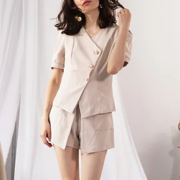 Mazefeng 2020 New Summer Woman Sets 2 Piece Outfits Matching Pants Casual Puff Sleeve Irregular Elastic Waist Lady Suits 
Mazefeng 2020 New Summer Woman Sets 2 Piece Outfits Matching Pants Casual Puff Sleeve Irregular Elastic Waist Lady Suits