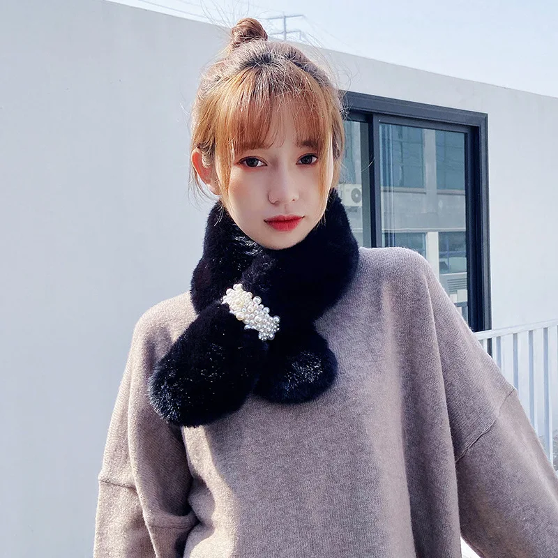 Fun Produer Autumn and Winter Thickened Warm Female Scarf Fashion Cross Pearl Scarf Imitation Rabbit Cashmere Cute Wild Scarf
Fun Produer Autumn and Winter Thickened Warm Female Scarf Fashion Cross Pearl Scarf Imitation Rabbit Cashmere Cute Wild Scarf