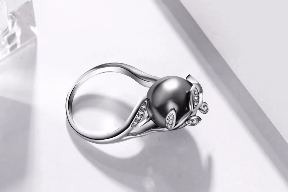 trendy ring