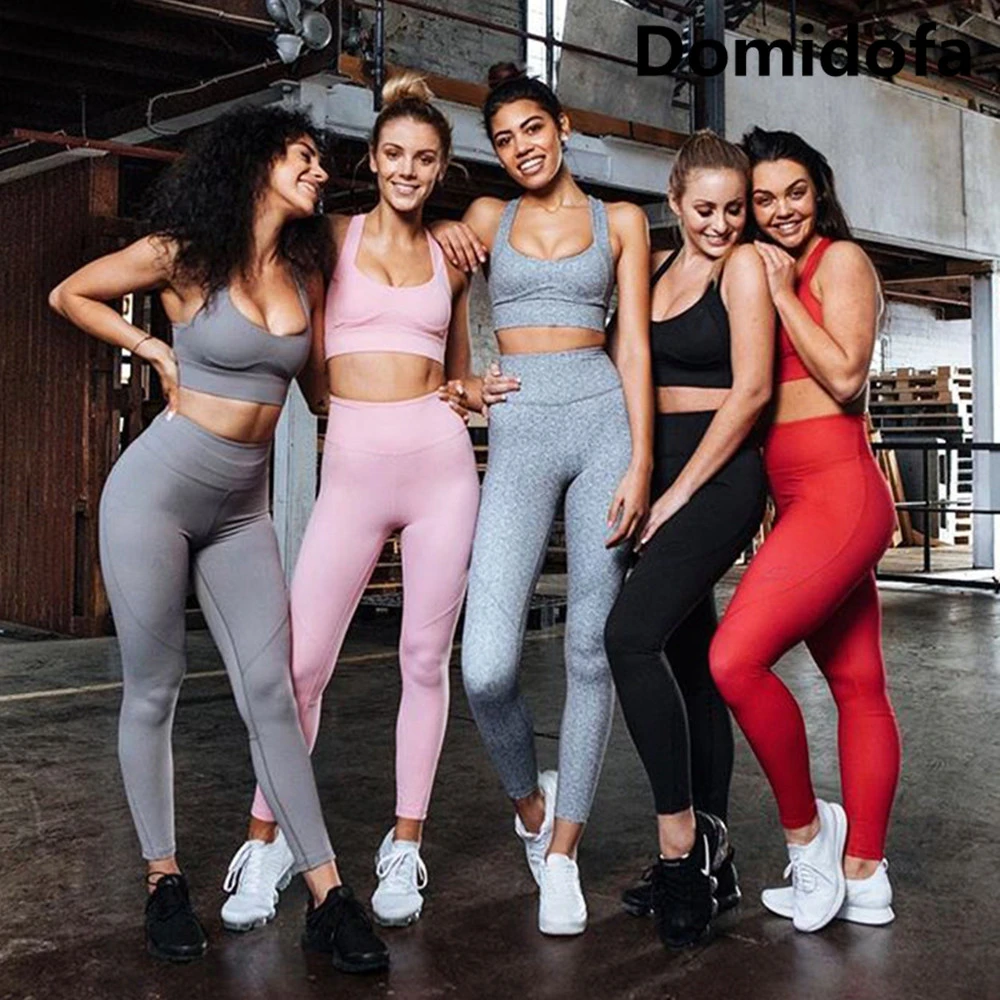 2019 New autumn and winter solid color 2 sets of women's yoga fitness fashion set polyester moisture wicking sports running suit
2019 New autumn and winter solid color 2 sets of women's yoga fitness fashion set polyester moisture wicking sports running suit