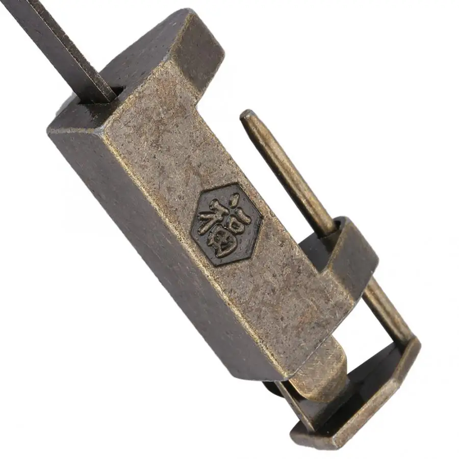 Metal Iron Alloy Chinese Vintage Antique Bronze Keyed Padlock Retro Combination Password Lock Jewelry Box Padlock
Metal Iron Alloy Chinese Vintage Antique Bronze Keyed Padlock Retro Combination Password Lock Jewelry Box Padlock