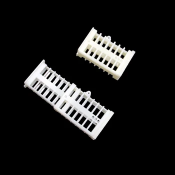 250PCS Professional multifunction queen bee cage bees tools anti escape fly rearing plastic cell beekeeping supplies wholesale
250PCS Professional multifunction queen bee cage bees tools anti escape fly rearing plastic cell beekeeping supplies wholesale