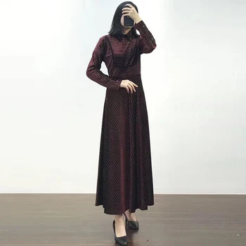 Gold Velvet Abaya Kaftan Dubai Turkish Hijab Muslim Dress Islamic Clothing Abayas For Women Caftan Robe Islam Vestidos Musulmane
Gold Velvet Abaya Kaftan Dubai Turkish Hijab Muslim Dress Islamic Clothing Abayas For Women Caftan Robe Islam Vestidos Musulmane