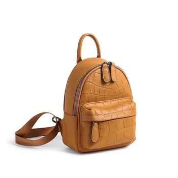 The First Layer of Cowhide 2020 New Fashion Crocodile Pattern Backpack Soft Leather Lightweight Mini Backpack
The First Layer of Cowhide 2020 New Fashion Crocodile Pattern Backpack Soft Leather Lightweight Mini Backpack