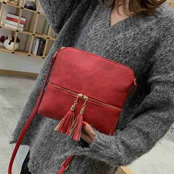 1pc New Designer Handbags Women Lady Leather Solid Tassels Handbag Fashionable Shoulder Tote Versatile Messenger Crossbody Bags
1pc New Designer Handbags Women Lady Leather Solid Tassels Handbag Fashionable Shoulder Tote Versatile Messenger Crossbody Bags