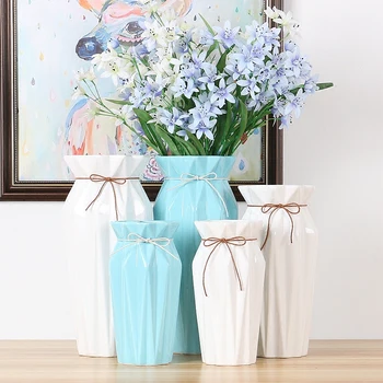 NORDIC ORIGAMI CERAMIC VASES TABLETOP VASE HOME DECORATION FLOWER VASE FASHION MODERN FASHION STYLE FLOWER VASE FOR HOME DECOR
NORDIC ORIGAMI CERAMIC VASES TABLETOP VASE HOME DECORATION FLOWER VASE FASHION MODERN FASHION STYLE FLOWER VASE FOR HOME DECOR