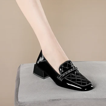 INS Women pumps natural leather shoes Square head diamond pattern Cowhide women shoes fashion Europe and America British style 
INS Women pumps natural leather shoes Square head diamond pattern Cowhide women shoes fashion Europe and America British style