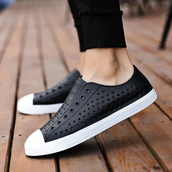 2020 Frank Native Men Summer Clogs Sandals Couple Slip-proof Soft Sandalias Hombre Adult Hollow-out Beach Shoes Waterproof 36-45 
2020 Frank Native Men Summer Clogs Sandals Couple Slip-proof Soft Sandalias Hombre Adult Hollow-out Beach Shoes Waterproof 36-45