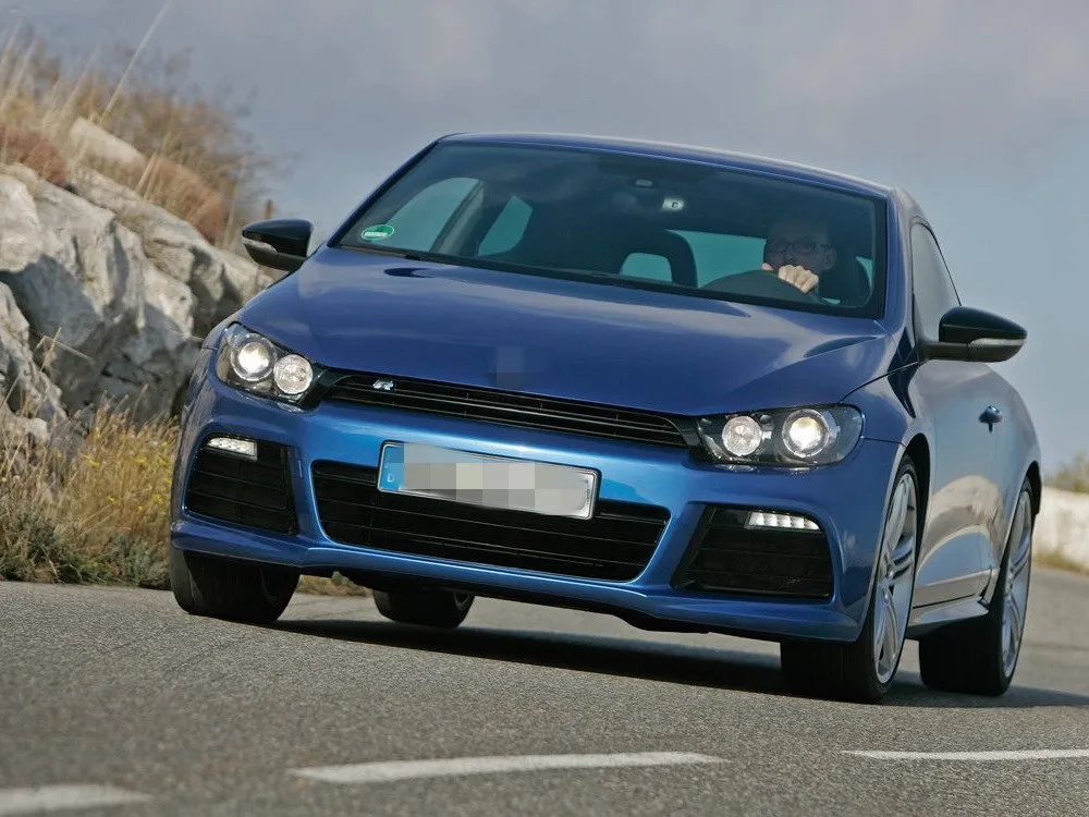 Scirocco_R-2010-1