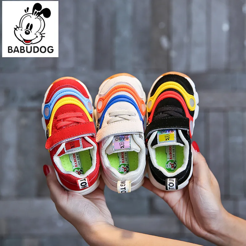 Children Sports Shoes Autumn New Style Mesh Shoes Multi-color Velcro Casual Soft Bottom Running Shoes 
Children Sports Shoes Autumn New Style Mesh Shoes Multi-color Velcro Casual Soft Bottom Running Shoes