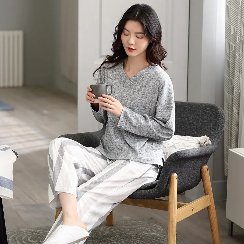 Pajamas Ladies Spring and Autumn Pure Cotton Home Wear Casual Loose Can Be Worn Outside Can Go Out Chemise De Nuit Femme Coton
Pajamas Ladies Spring and Autumn Pure Cotton Home Wear Casual Loose Can Be Worn Outside Can Go Out Chemise De Nuit Femme Coton