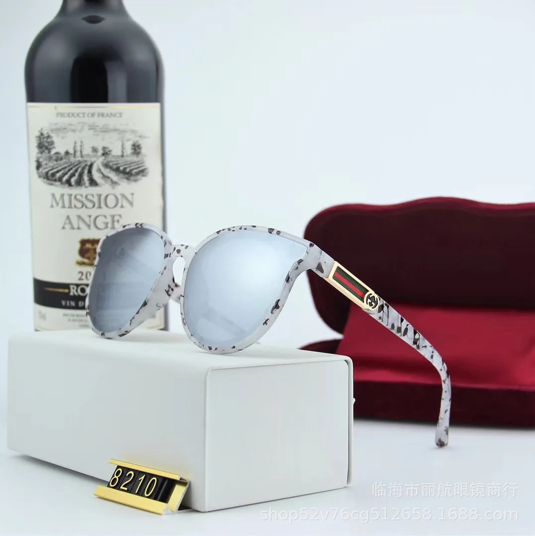 2019 New Style Color Film Sun Glasses Hot Selling for Both Men And Women Aviation Sunglasses Classic Glasses
2019 New Style Color Film Sun Glasses Hot Selling for Both Men And Women Aviation Sunglasses Classic Glasses