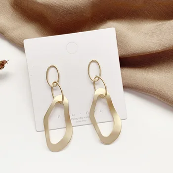 S925 Silver Needle South Korea Elegant Simple Fashion Metal Long Earrings Irregular Geometry Cool Ear Stud Women's
S925 Silver Needle South Korea Elegant Simple Fashion Metal Long Earrings Irregular Geometry Cool Ear Stud Women's
