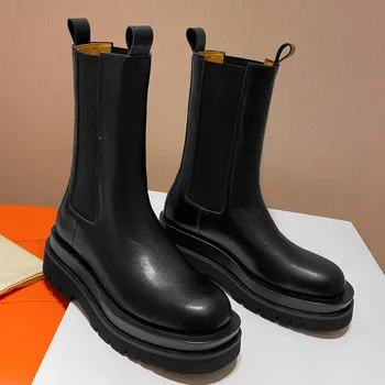 Women's genuine leather thick sole platform flats slip-on mid-calf boots punk autumn winter warm plush half chelsea boots shoes
Women's genuine leather thick sole platform flats slip-on mid-calf boots punk autumn winter warm plush half chelsea boots shoes