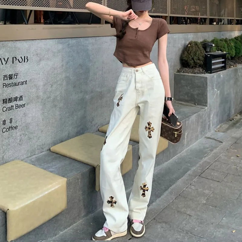 Woman High Waist Y2k Straight Baggy Pants Versatile Casual Grey Denim Trousers Streetwear Korean Fashion Cross Applique Jeans
Woman High Waist Y2k Straight Baggy Pants Versatile Casual Grey Denim Trousers Streetwear Korean Fashion Cross Applique Jeans