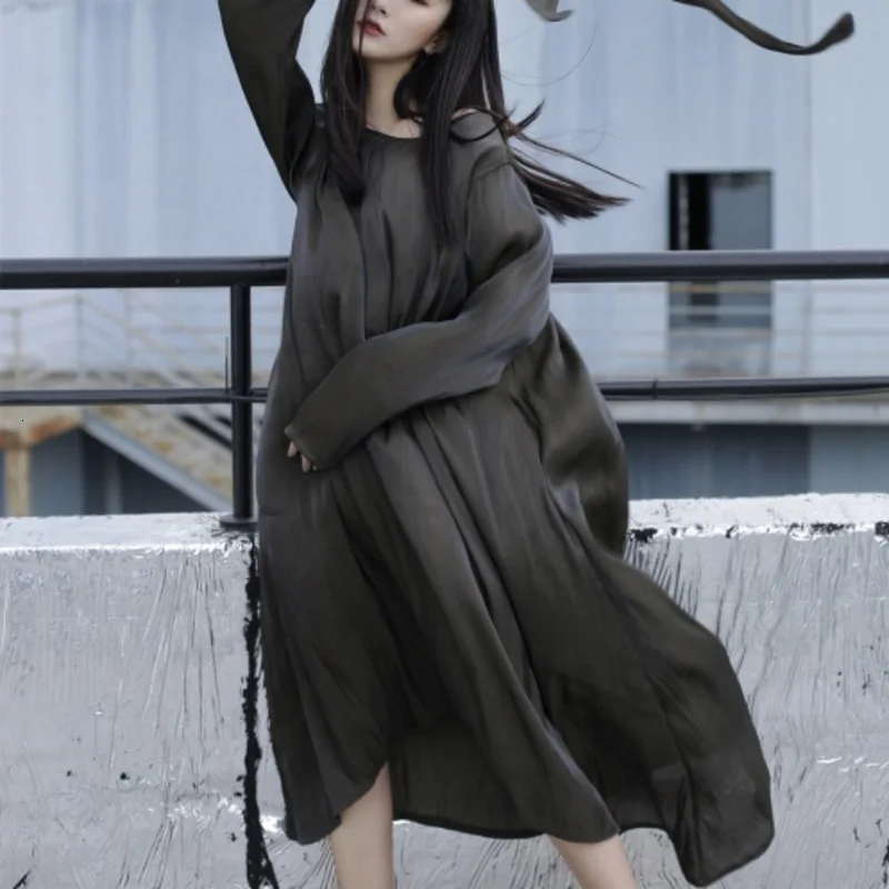 LANMREM Solid Color Round Neck Long-sleeved Belt Silk Dress Wild Simple Fashion Loose Plus Woman 2020 Spring New TC1021
LANMREM Solid Color Round Neck Long-sleeved Belt Silk Dress Wild Simple Fashion Loose Plus Woman 2020 Spring New TC1021