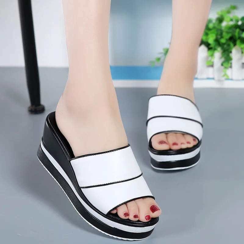 Wedge Sandal Women's Summer 2020 New Style Europe And America Versatile Thick Bottomed Platform Peep-toe Sandals Women's
Wedge Sandal Women's Summer 2020 New Style Europe And America Versatile Thick Bottomed Platform Peep-toe Sandals Women's