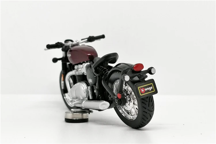 bburago triumph bobber