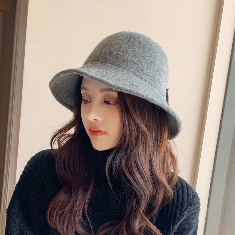 New autumn and winter cashmere basin hat ladies split fork color matching bow fisherman hat simple wild pure color hat
New autumn and winter cashmere basin hat ladies split fork color matching bow fisherman hat simple wild pure color hat