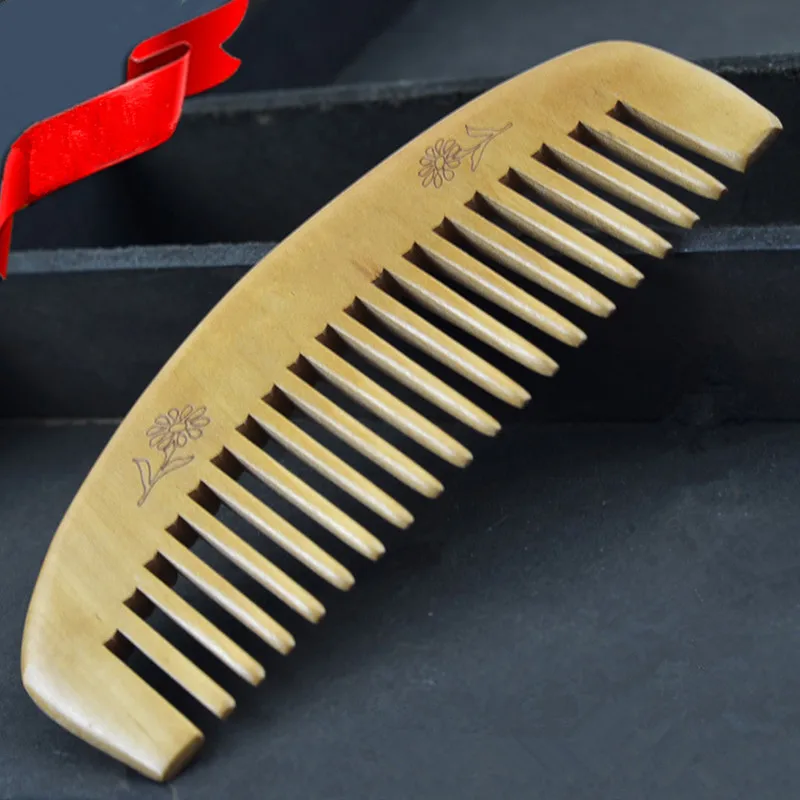1PCS Natural Health Care Comb Anti-static Peach Wood Hair Comb Curved Shape Of Natural Sandalwood Comb Popular T0437
1PCS Natural Health Care Comb Anti-static Peach Wood Hair Comb Curved Shape Of Natural Sandalwood Comb Popular T0437