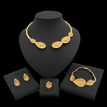 Yulaili Fashion Leaf Shape Rhinestone Charm Choker Earrings Bracelet Ring For Women Party African Jewelry Sets Free Shipping
Yulaili Fashion Leaf Shape Rhinestone Charm Choker Earrings Bracelet Ring For Women Party African Jewelry Sets Free Shipping
