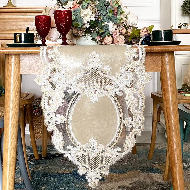 Waterproof Oil-proof Table Runner American Leather Light Luxury Embroidered Lace Solid Color Tablecloth Modern Cover Towel
Waterproof Oil-proof Table Runner American Leather Light Luxury Embroidered Lace Solid Color Tablecloth Modern Cover Towel
