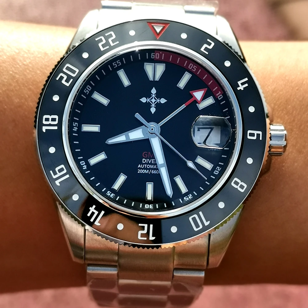 Часы ведущей марки GMT автоматические механические наручные часы для спорта 200M