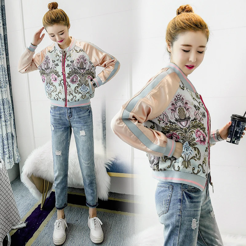 Sweet Flowers Embroidered female Jacket Pilot Baseball Uniform Suit Spring Autumn Zipper Cardigan Coat High Waist Loose Slim
Sweet Flowers Embroidered female Jacket Pilot Baseball Uniform Suit Spring Autumn Zipper Cardigan Coat High Waist Loose Slim