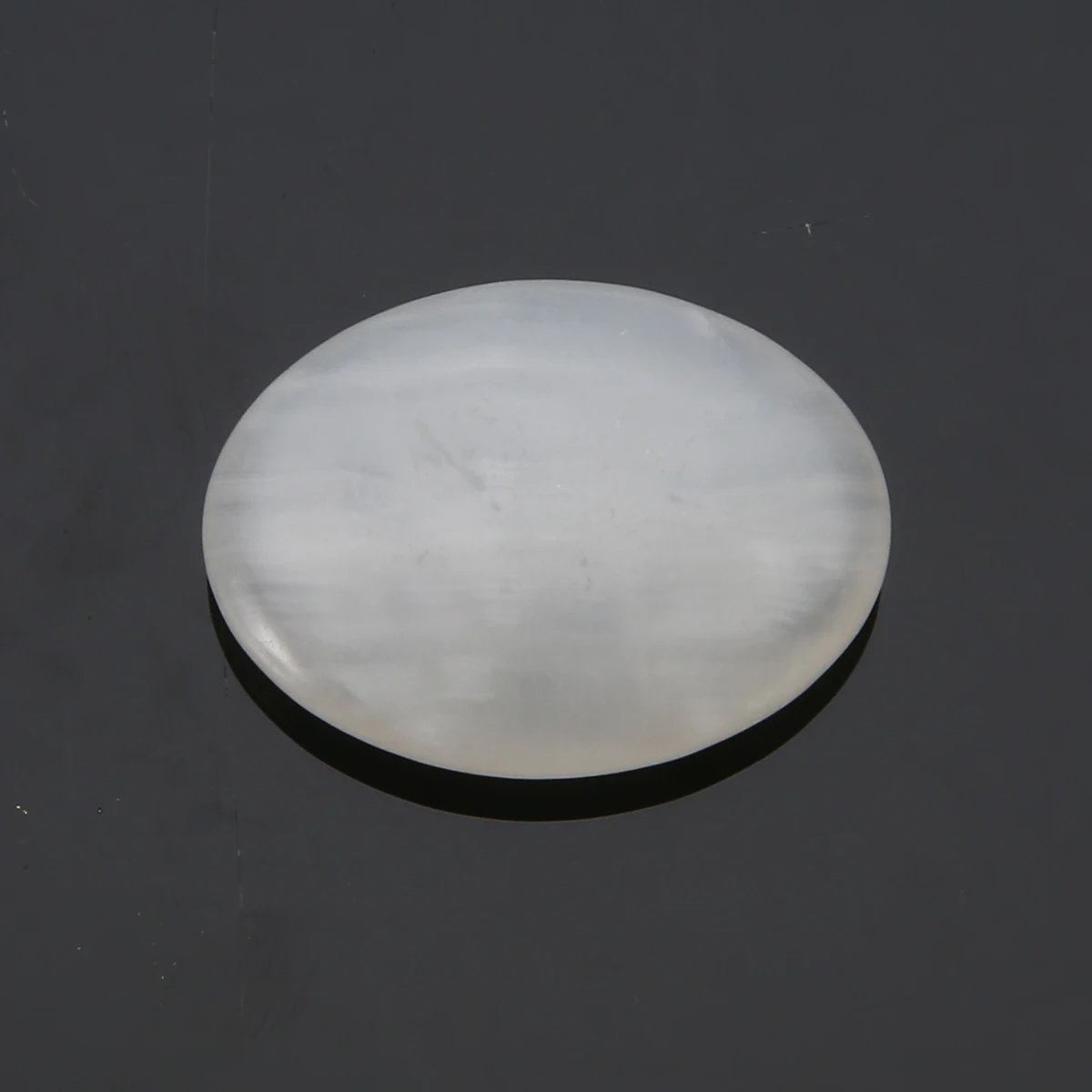 1pc Quartz Ball Stone Crystal Healing Massage Beauty Palm Thumb Stone for Women Exercise Health Body Massage Relaxation 40*30mm 1pc Quartz Ball Stone Crystal Healing Massage Beauty Palm Thumb Stone for Women Exercise Health Body Massage Relaxation 40*30mm