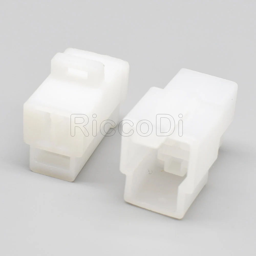 Description Picture 4 of item5/10/50Sets 3Pin 6.3 Type Automotive Wiring Harness Plug Connector With Pins 6120-2033 6110-4533