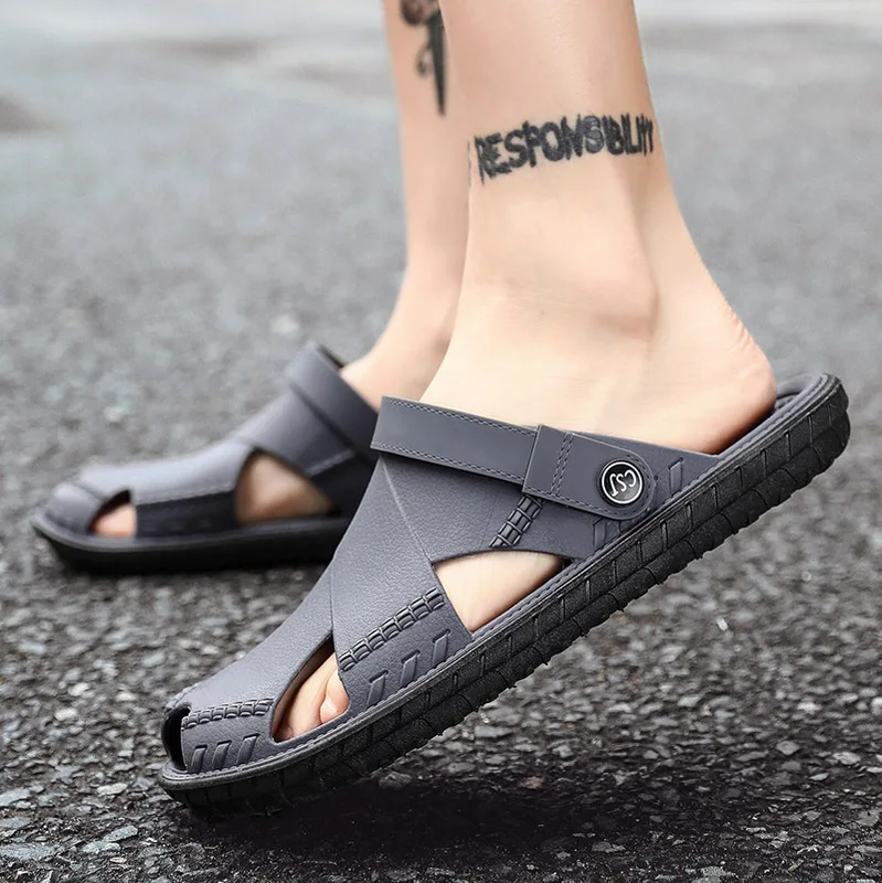 Outdoor MEN'S SHOES Fashion Outer Wear MEN'S Slippers Trend Dual Purpose Closed-toe Sandals Anti-slip Slippers Summer Sandals Me
Outdoor MEN'S SHOES Fashion Outer Wear MEN'S Slippers Trend Dual Purpose Closed-toe Sandals Anti-slip Slippers Summer Sandals Me